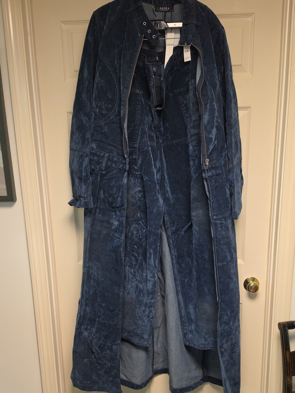 AKIRA Navy Blue VelvetTrench Coat And Matching Jeans - Picture 5 of 9